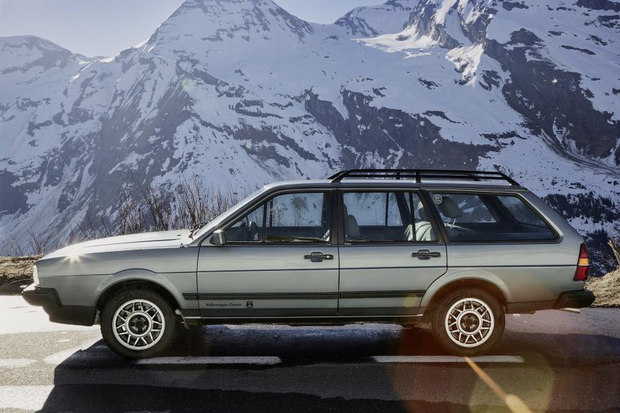  Volkswagen Passat Variant Syncro 1984 года  (фото 12 из 16)